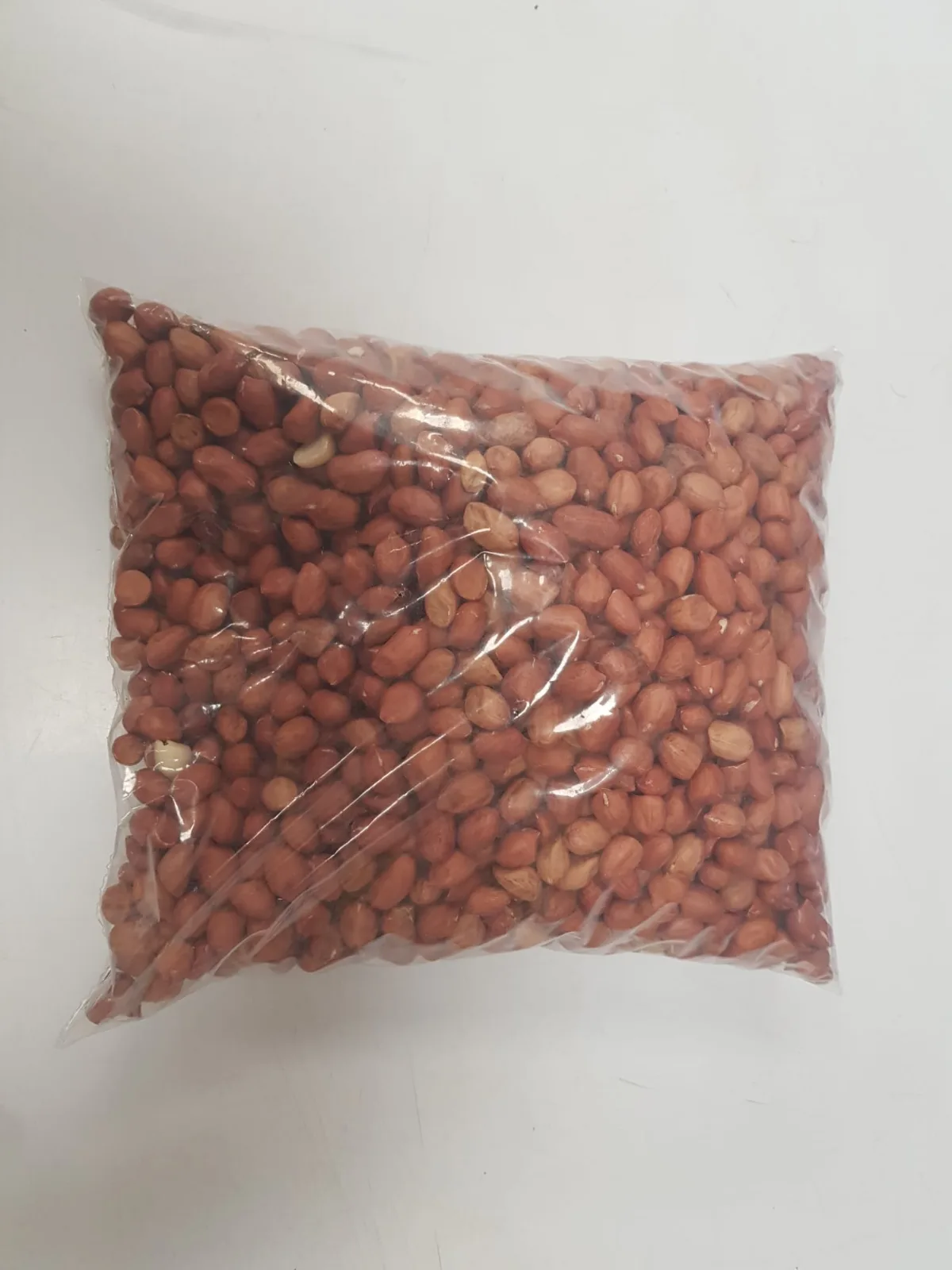 arachides avec peau